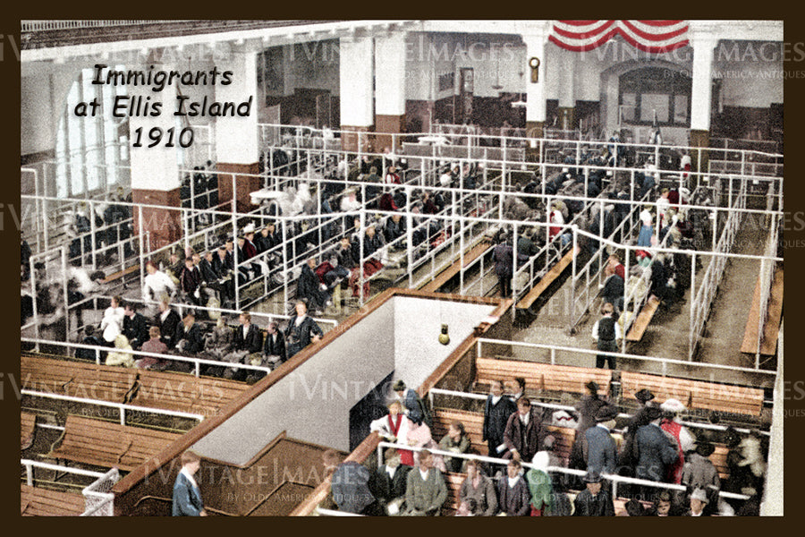 Immigrants at Ellis Island 1910