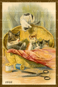 Sewing Postcard 1910 - 61