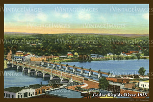 Cedar Rapids River Postcard 1935 - 027