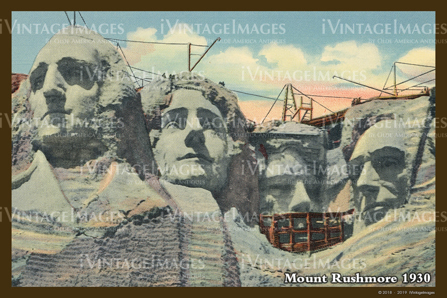 Mount Rushmore Postcard 1930 - 10