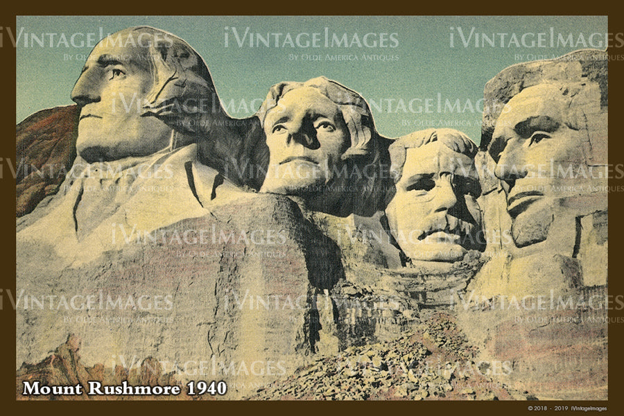 Mount Rushmore Postcard 1940 - 13