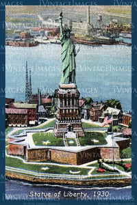 Statue of Liberty Postcard 1930 - 06