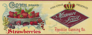 1915 Strawberries -031